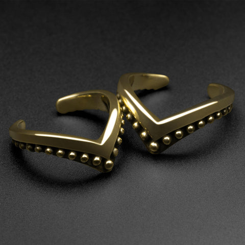 V Shape Dots Brass Ear Cuff